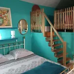 La Maison D'anna D Hôtes Alojamento de Acomodação e Pequeno-almoço 3*