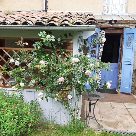 לינה וארוחת בוקר La Maison D'anna D Hotes 3*